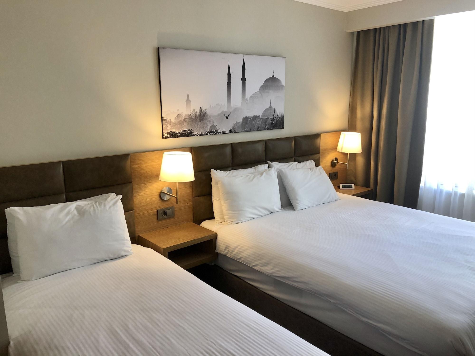 איסטמבול Fehmi Bey Suites מראה חיצוני תמונה